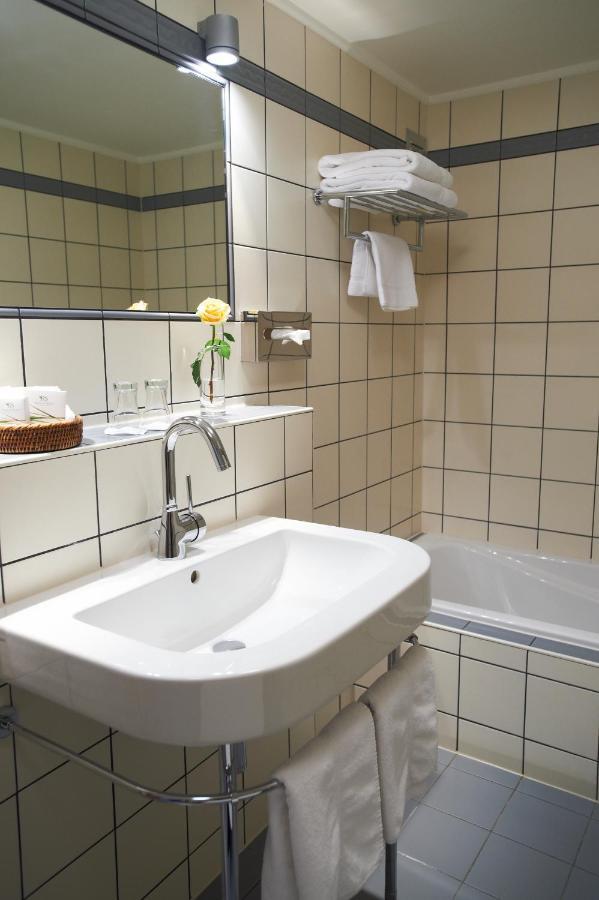 Отель Manoir Kasselslay Клерво Номер фото